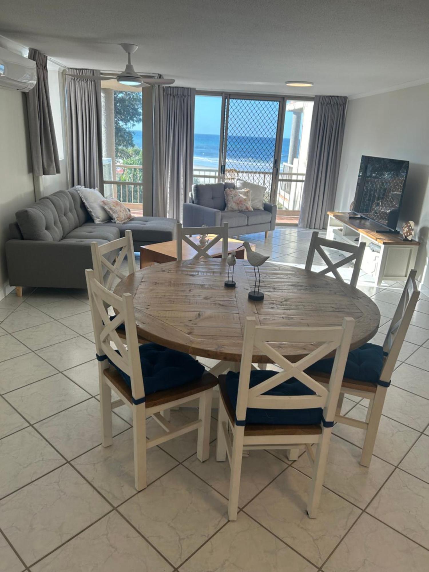 Sanctuary Beach Resort Gold Coast Esterno foto