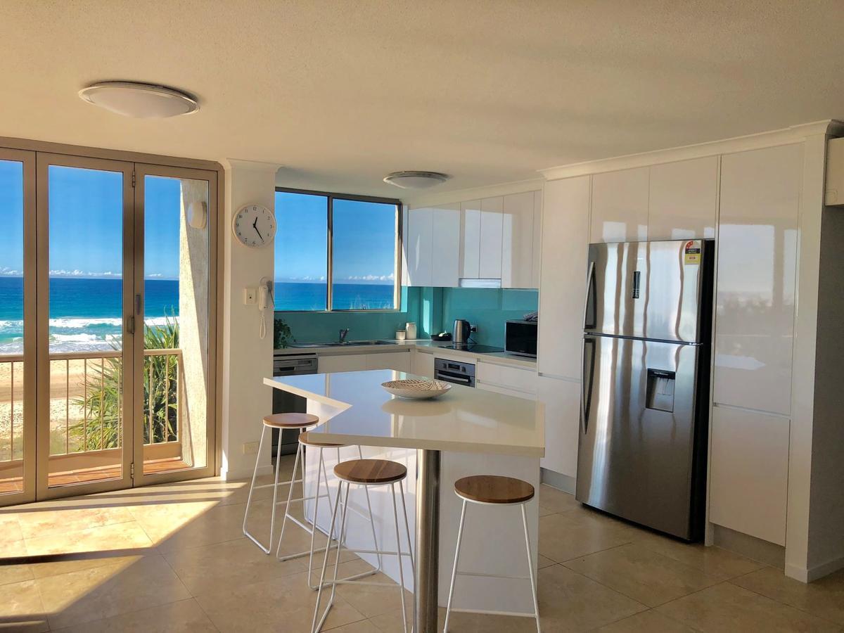 Sanctuary Beach Resort Gold Coast Esterno foto