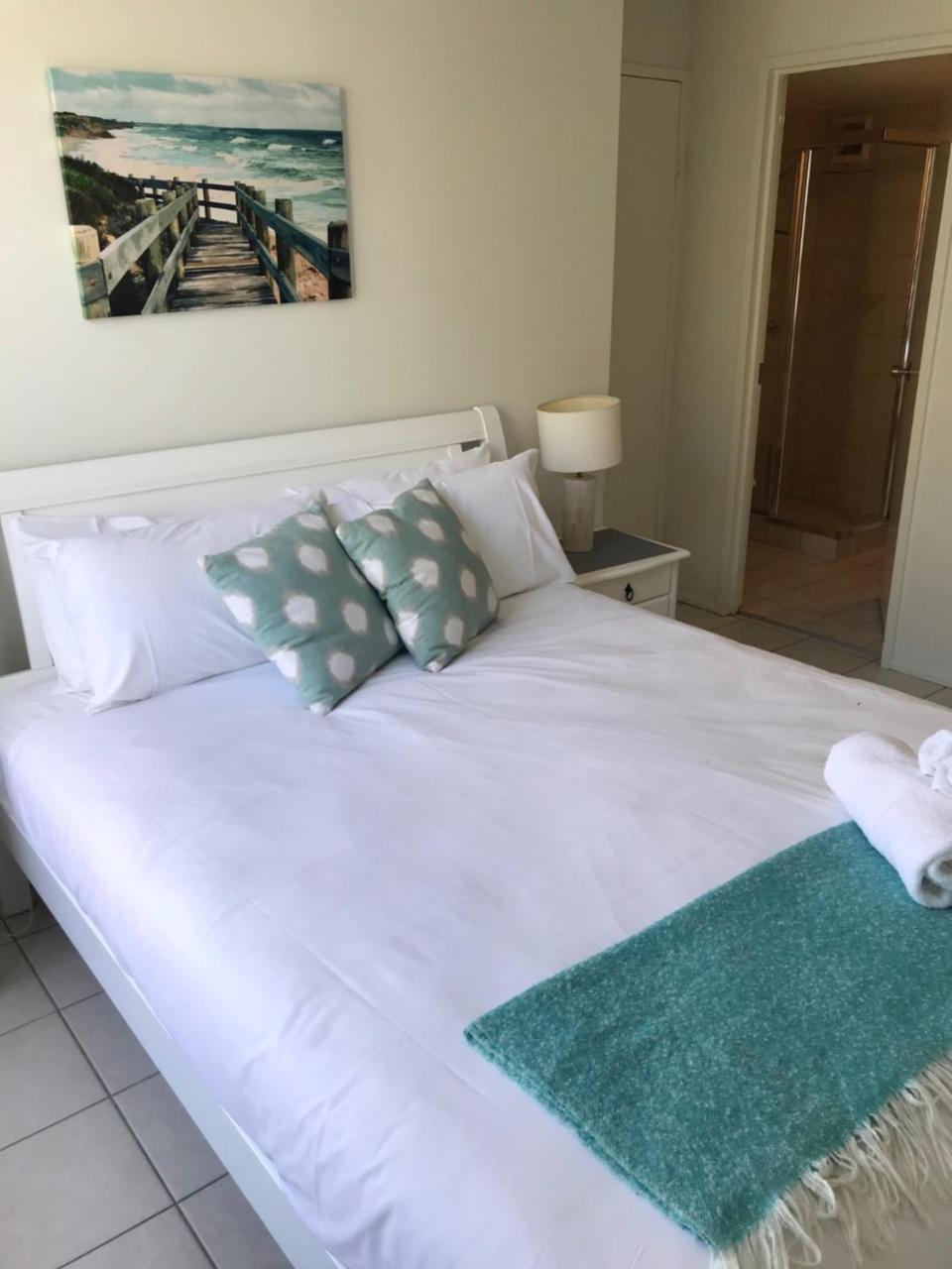 Sanctuary Beach Resort Gold Coast Esterno foto
