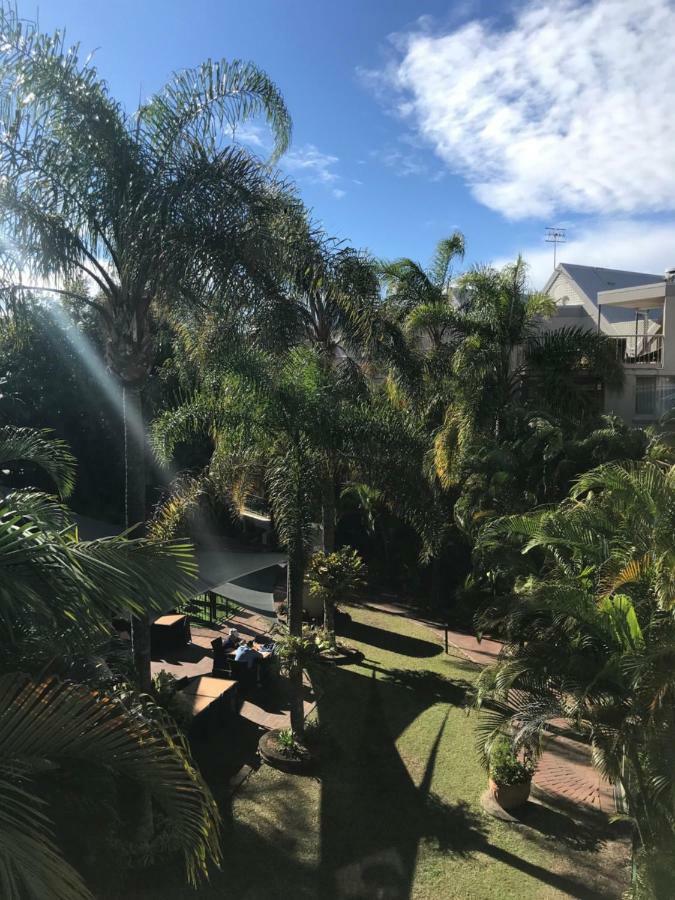 Sanctuary Beach Resort Gold Coast Esterno foto